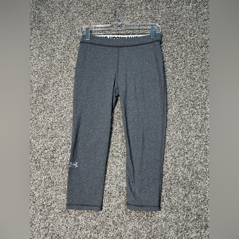NWT Under Armour Favorite Midrise Capris Size Small - Picture 4 of 7